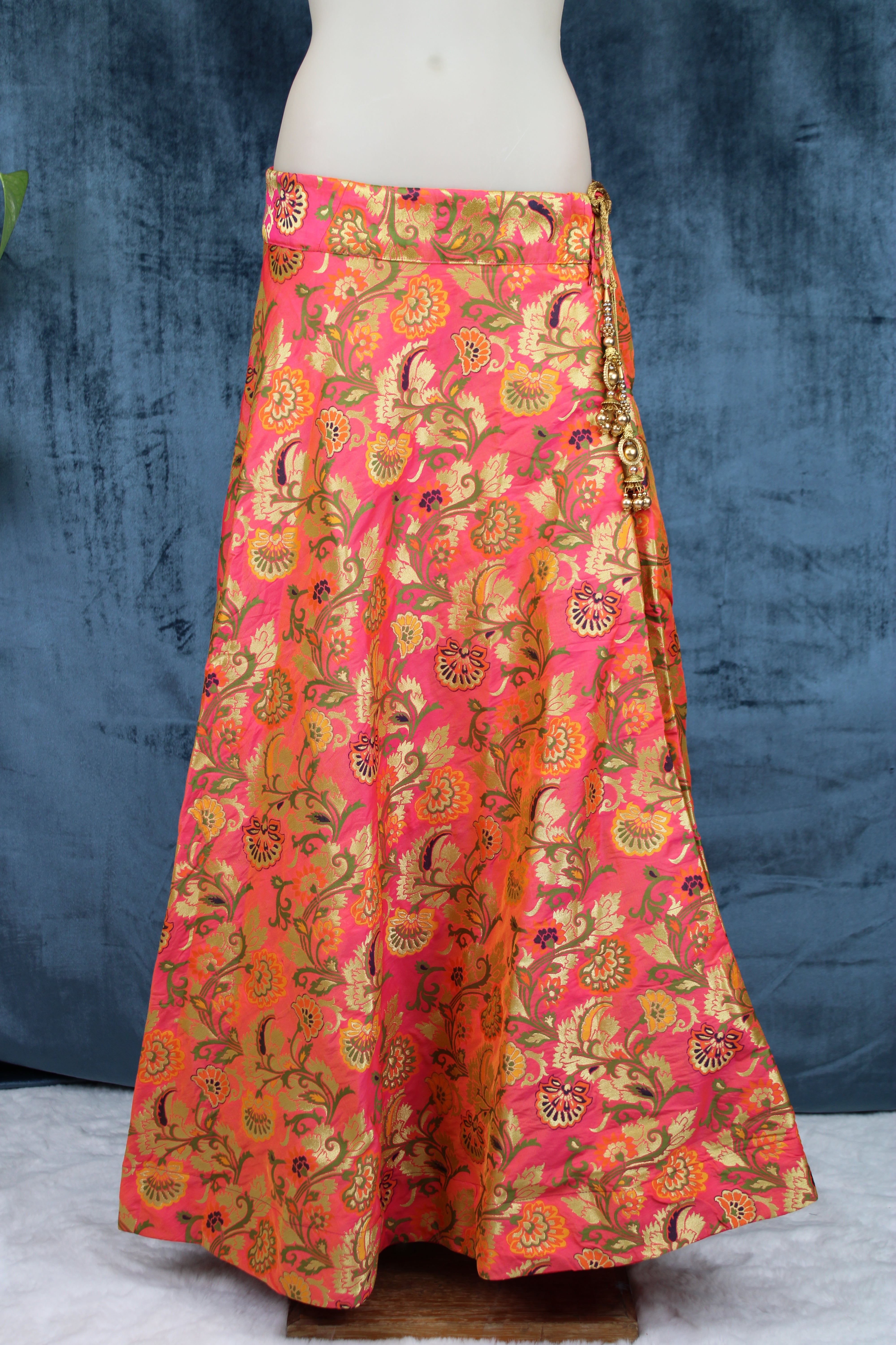 Avni - Lehenga