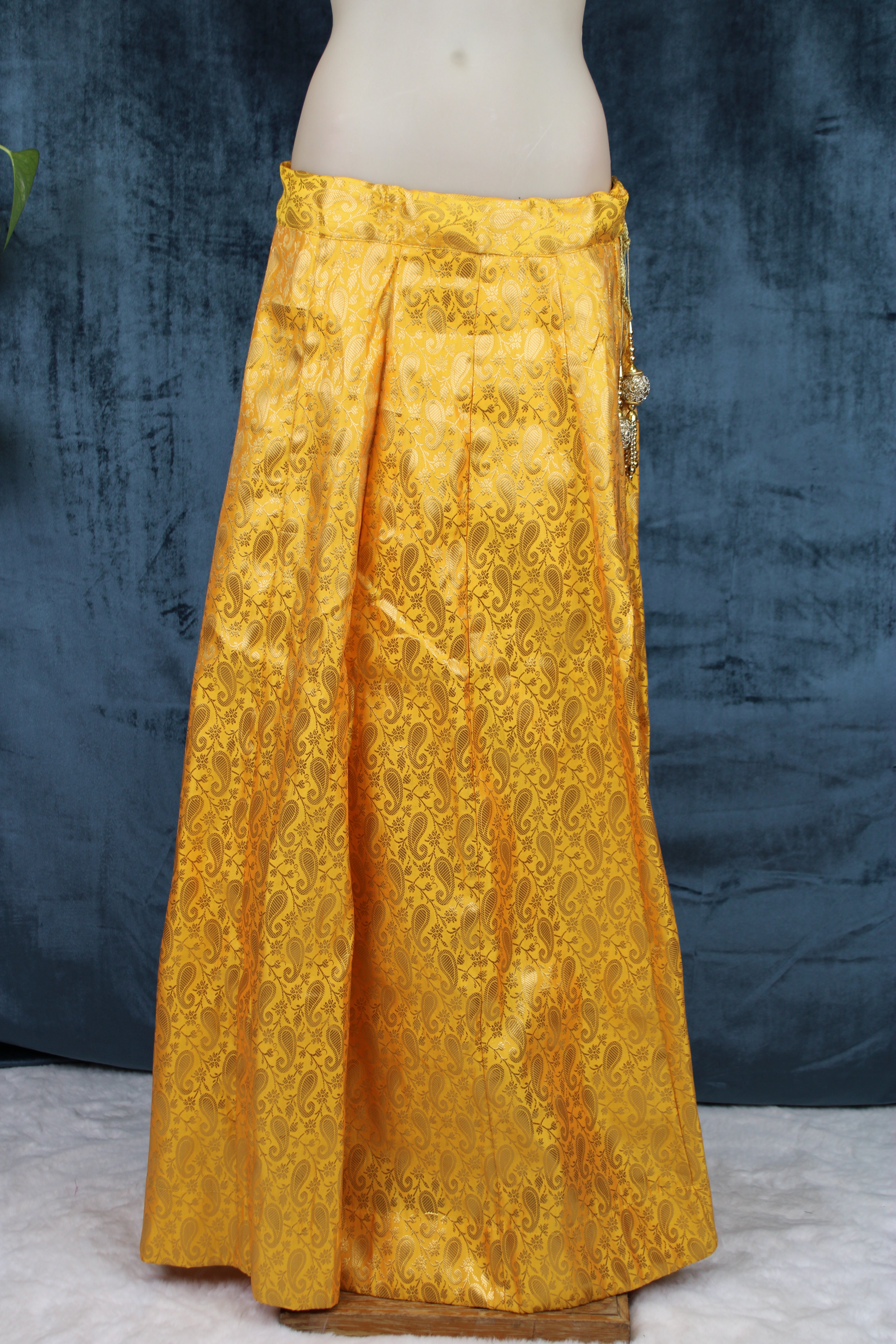 Dheemi - Lehenga