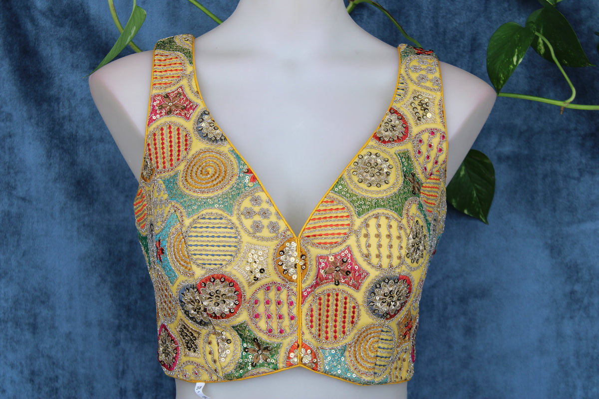 Gauri - Embroidered Blouse