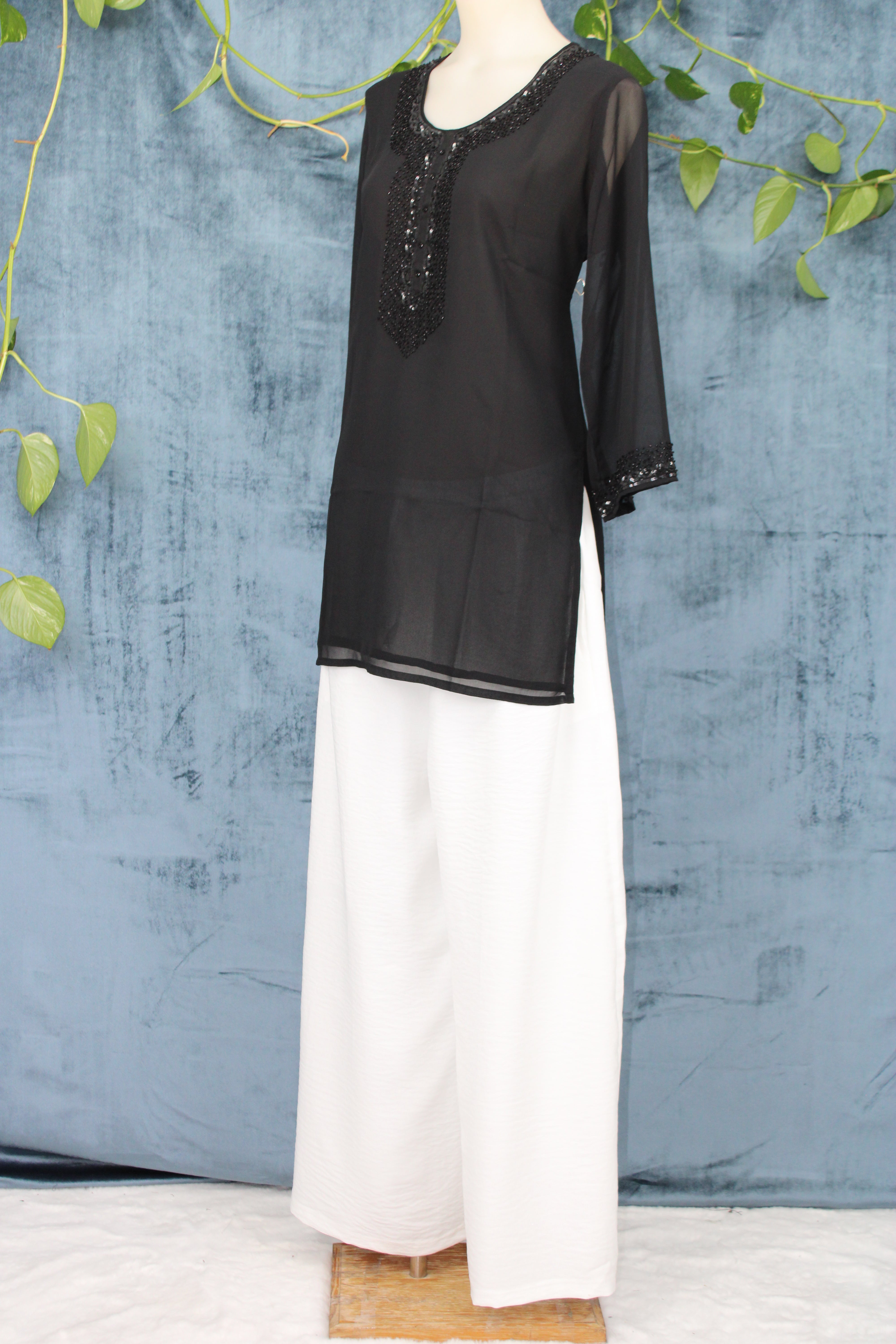 Heba - Georgette Short Kurti