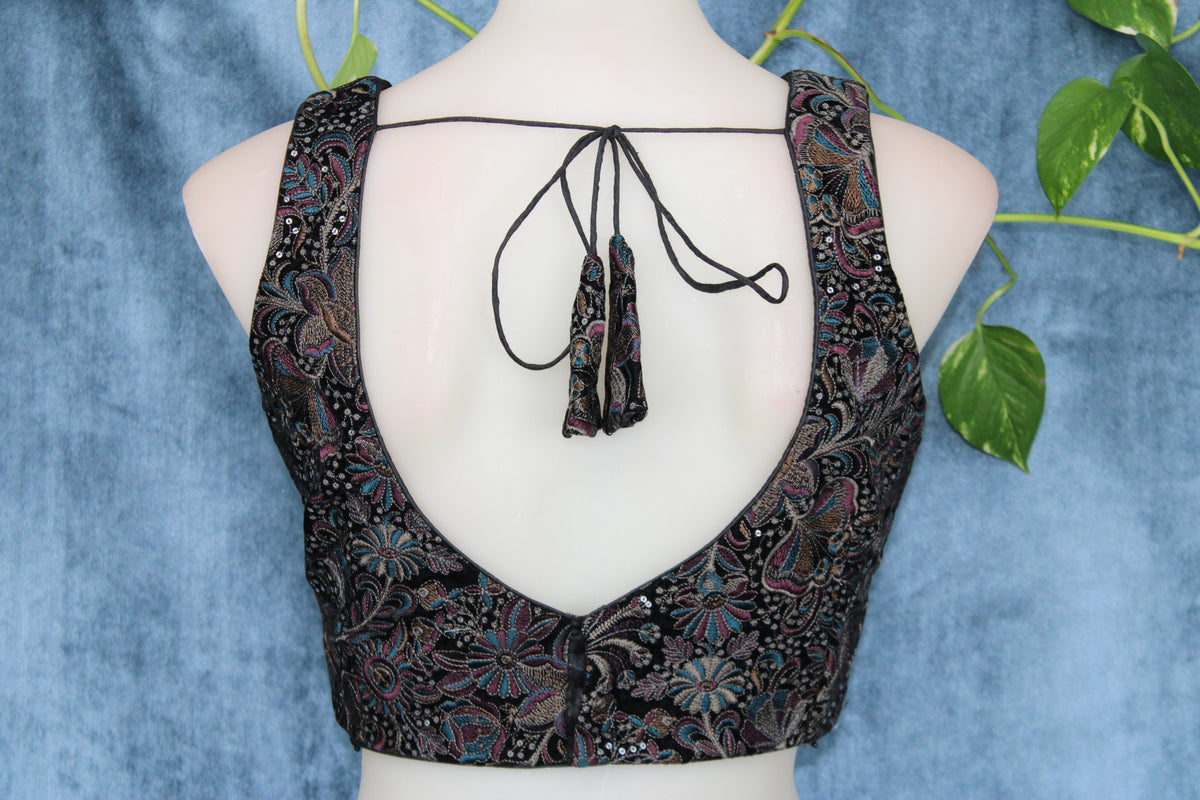 Ira - Embroidered Blouse