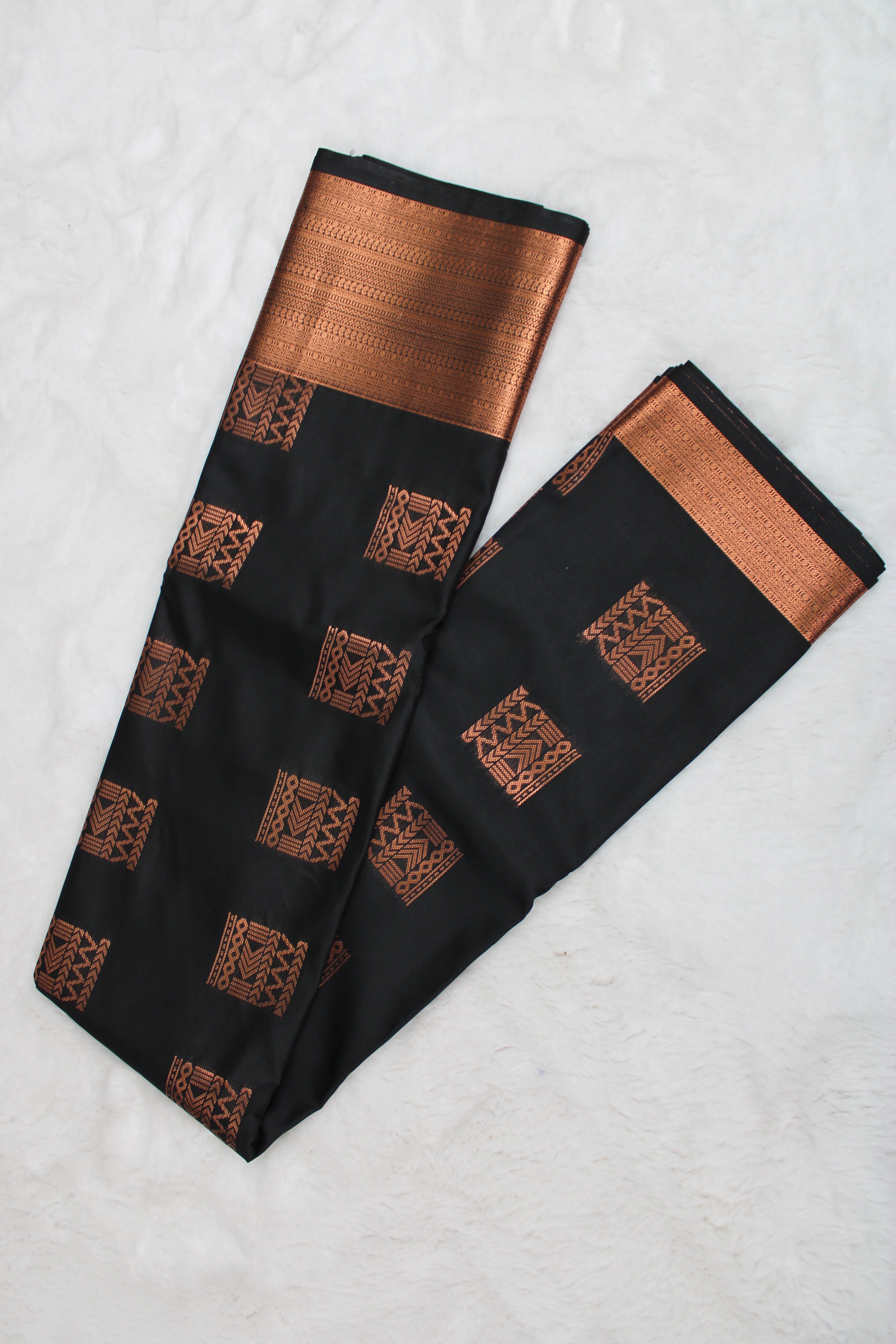 Jaishree - Semi Silk