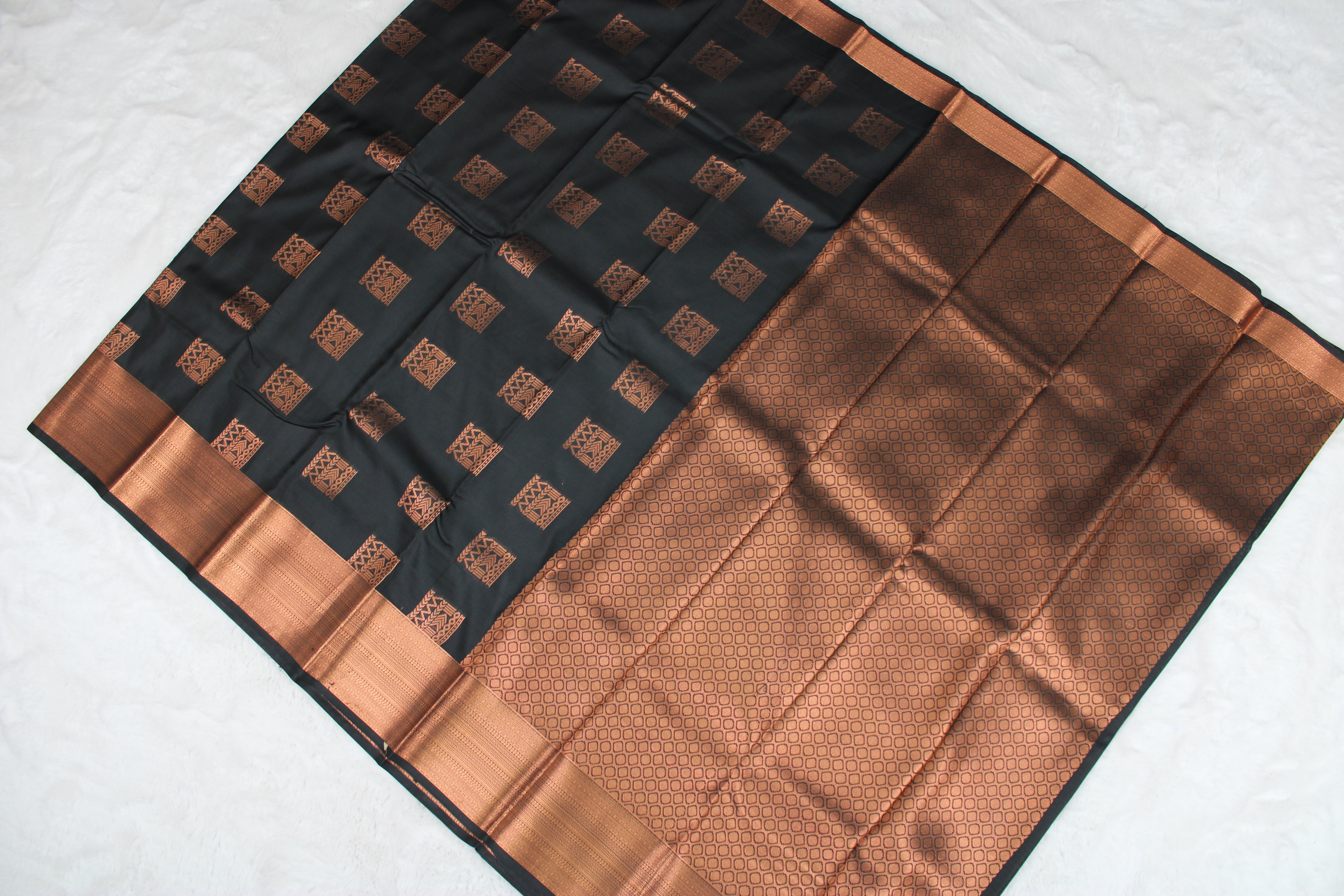 Jaishree - Semi Silk