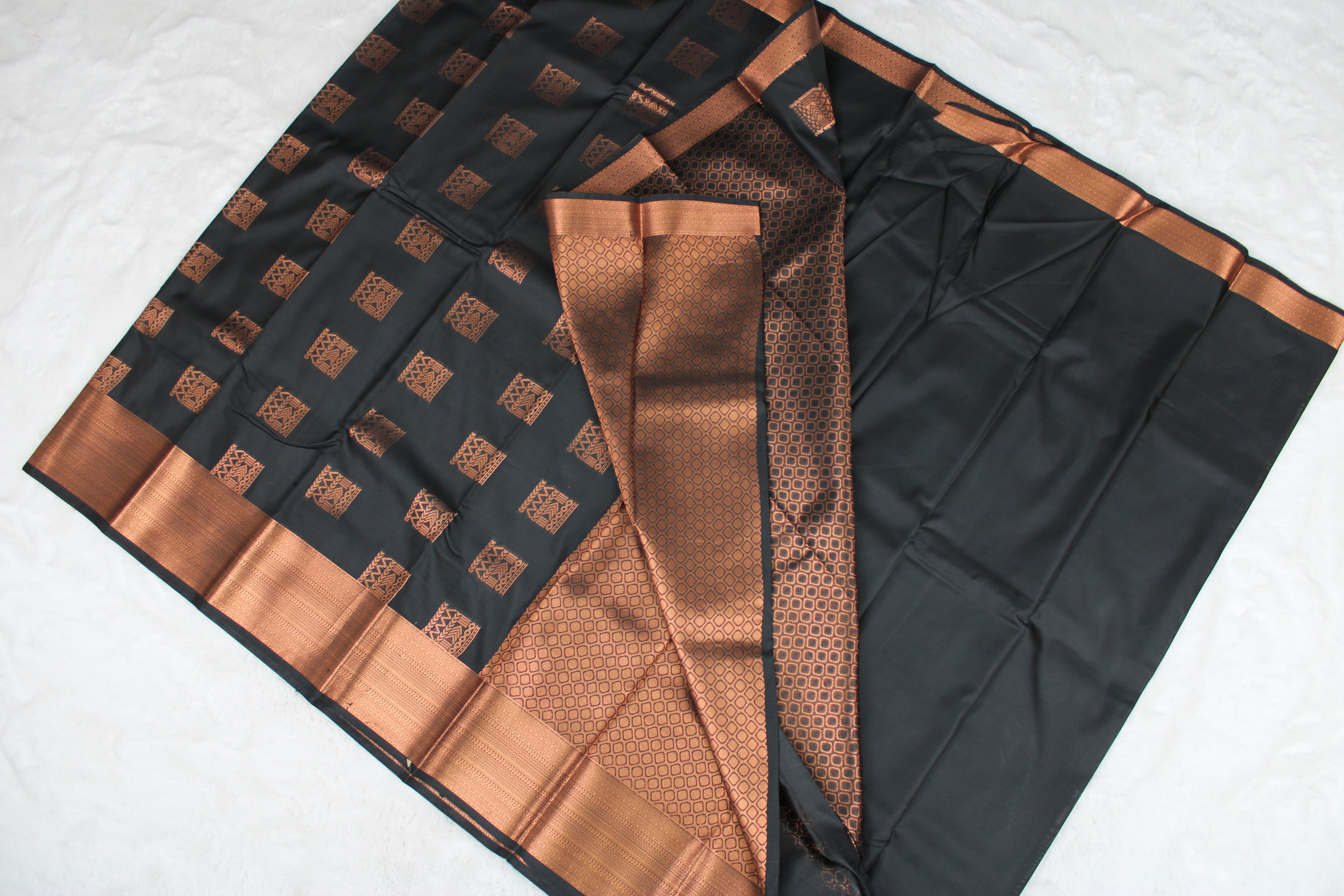 Jaishree - Semi Silk