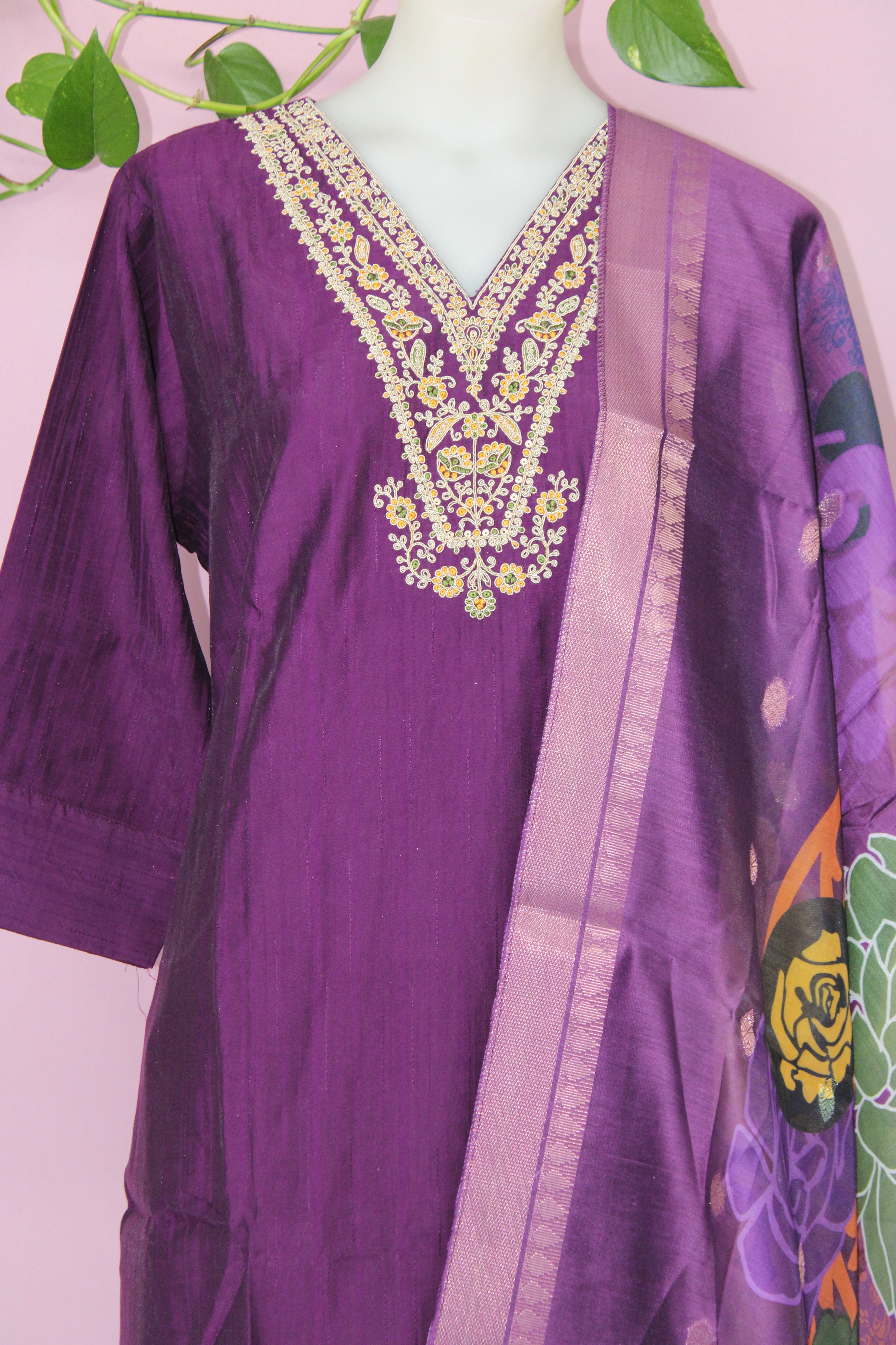 Jiya - Muslin Fabric Straight Suit
