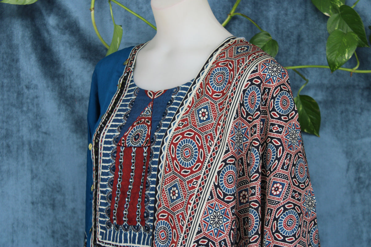 Kinjal - Straight Suit