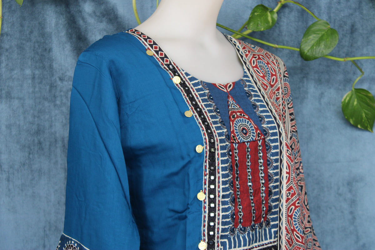 Kinjal - Straight Suit