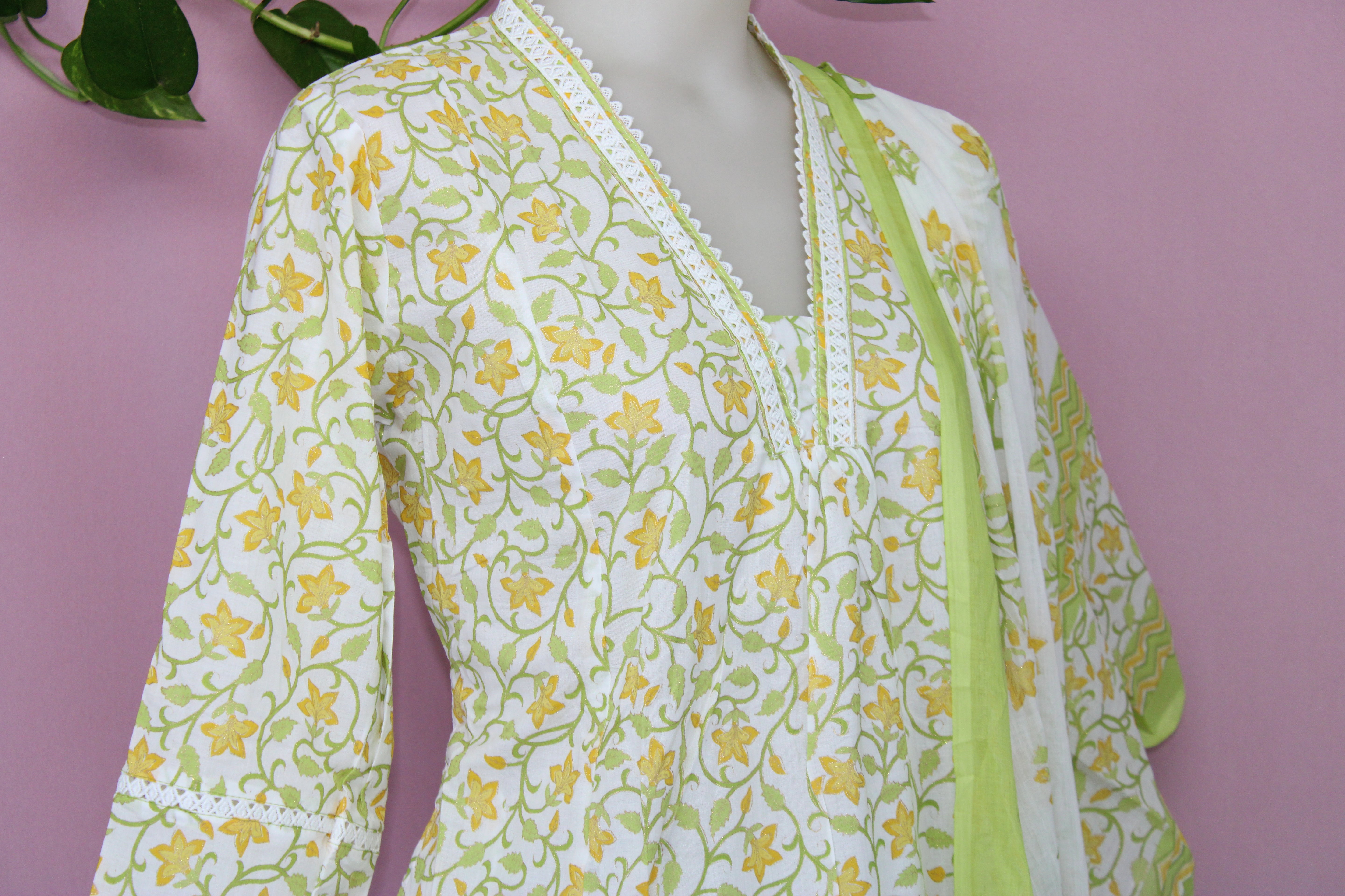 Leena - Cotton V-Neckline Suit