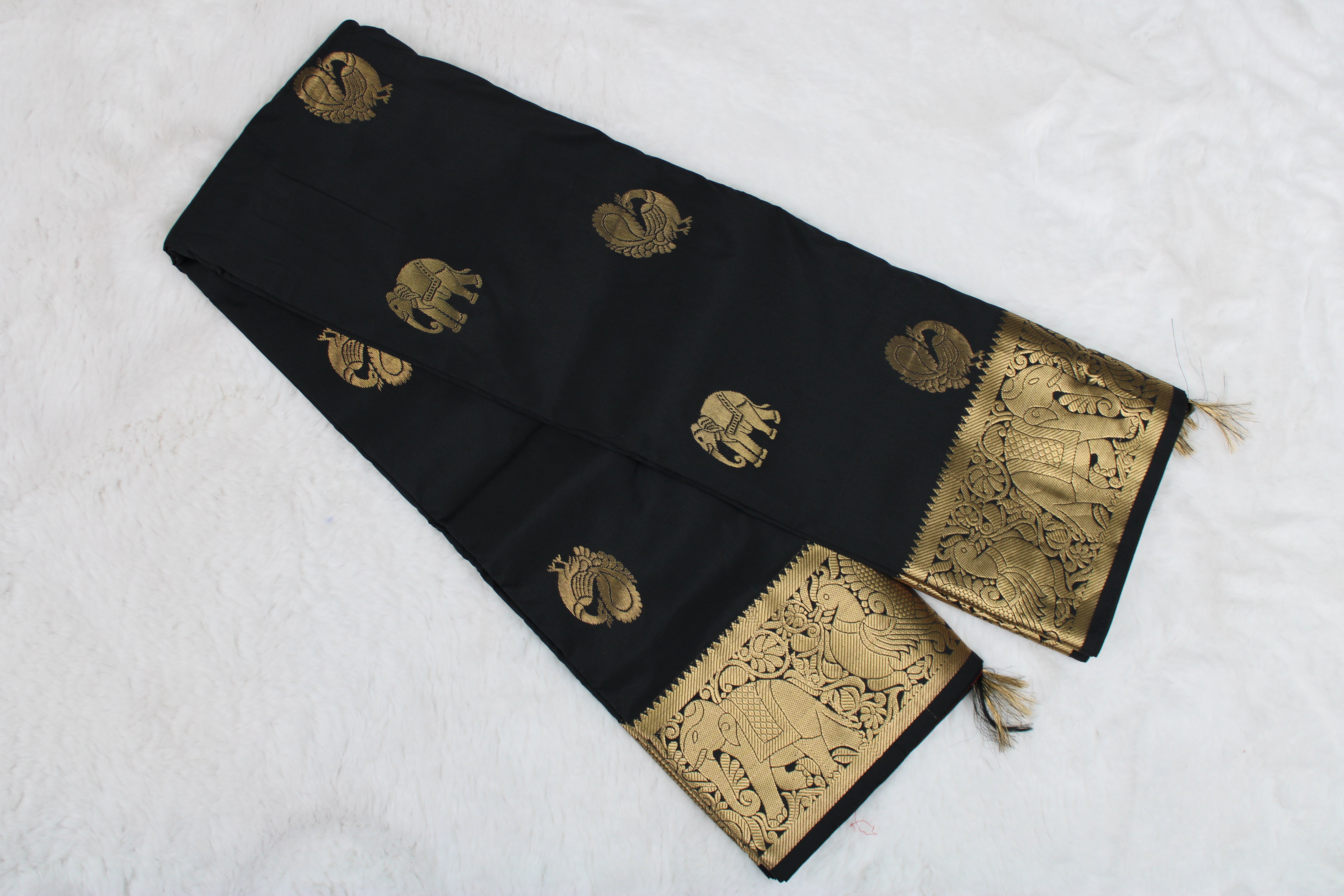 Mirai - Semi Silk Saree