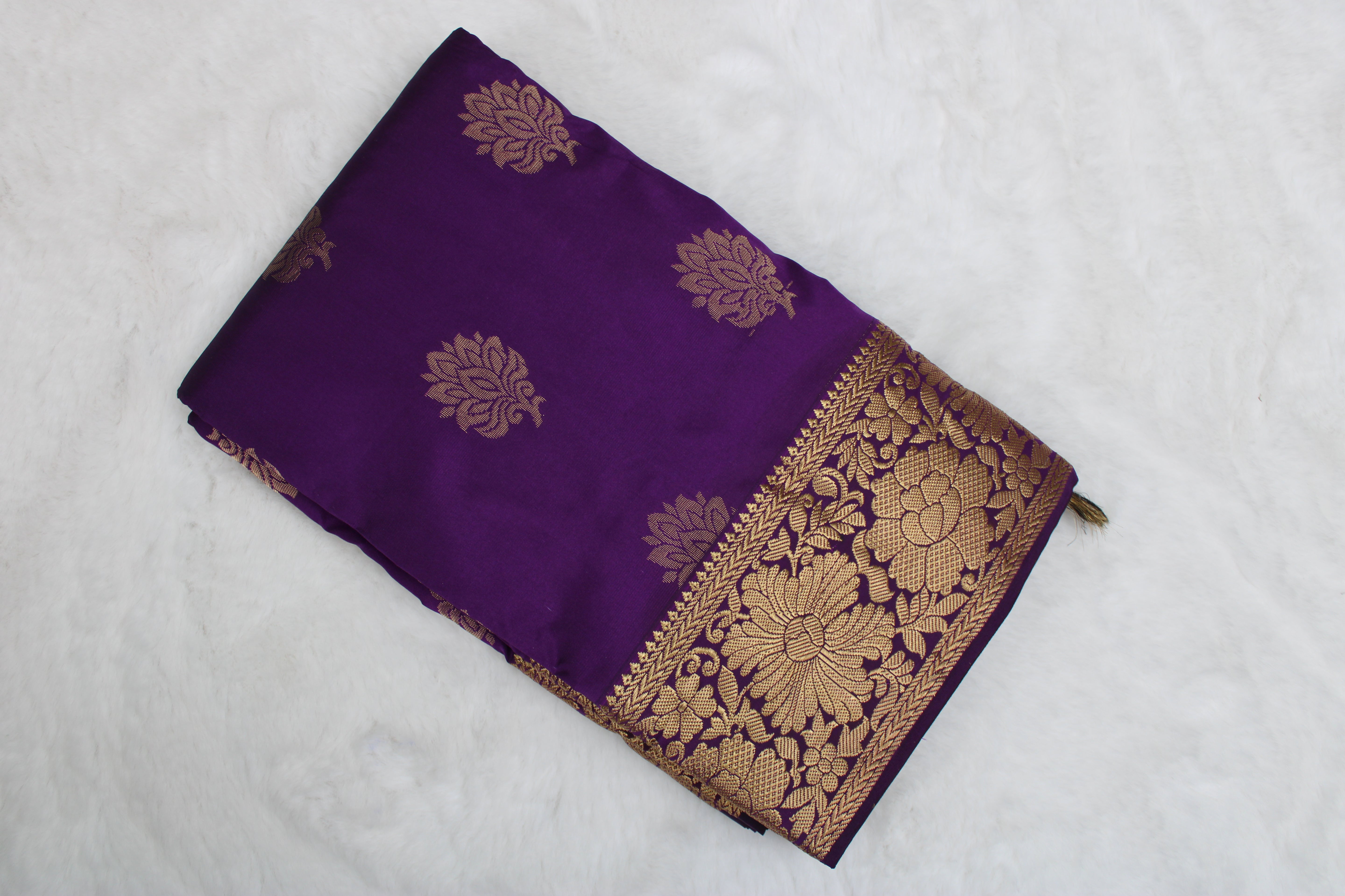 Mirai - Semi Silk Saree
