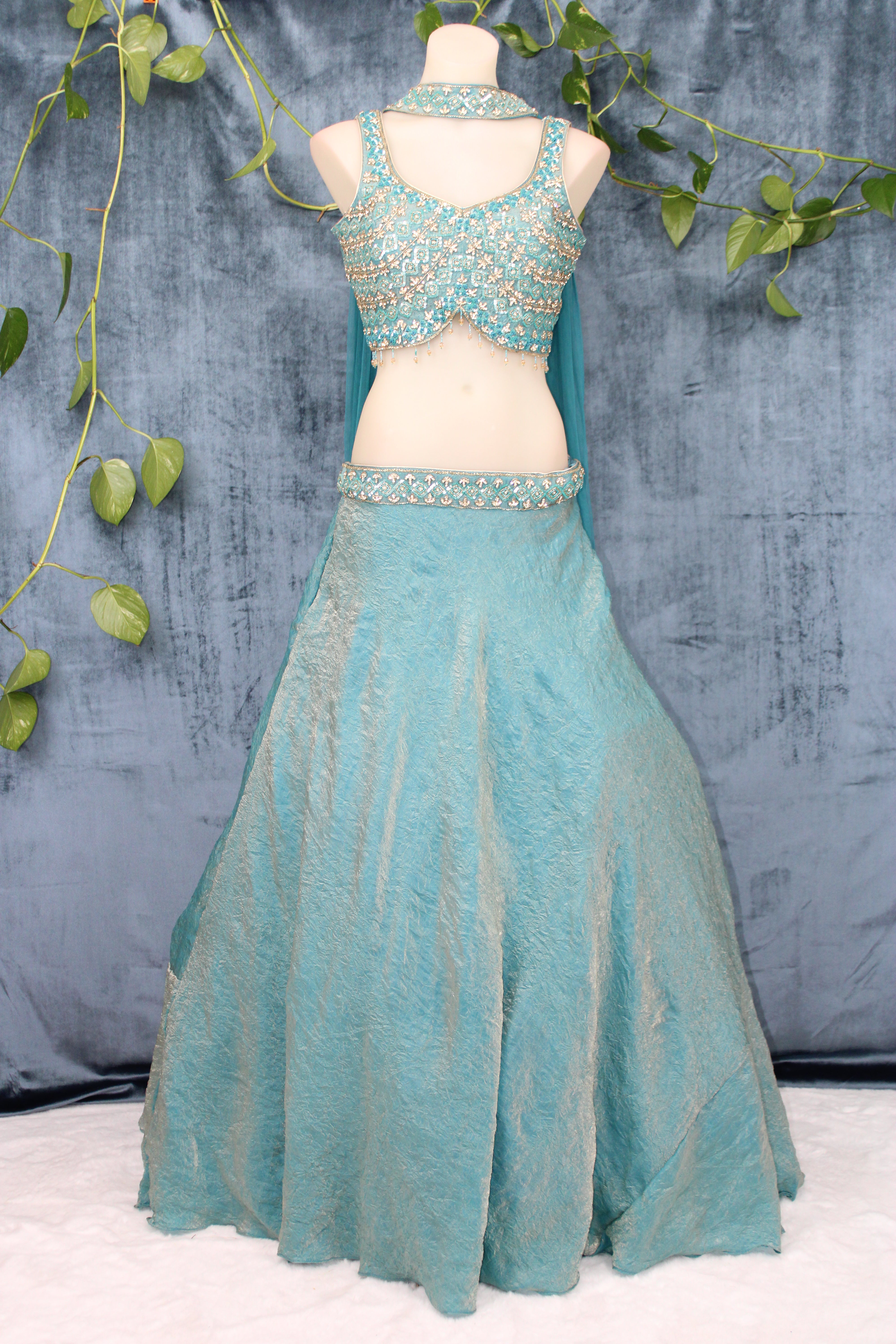 Naysa - Crush Tissue Fabric Circular Lehenga