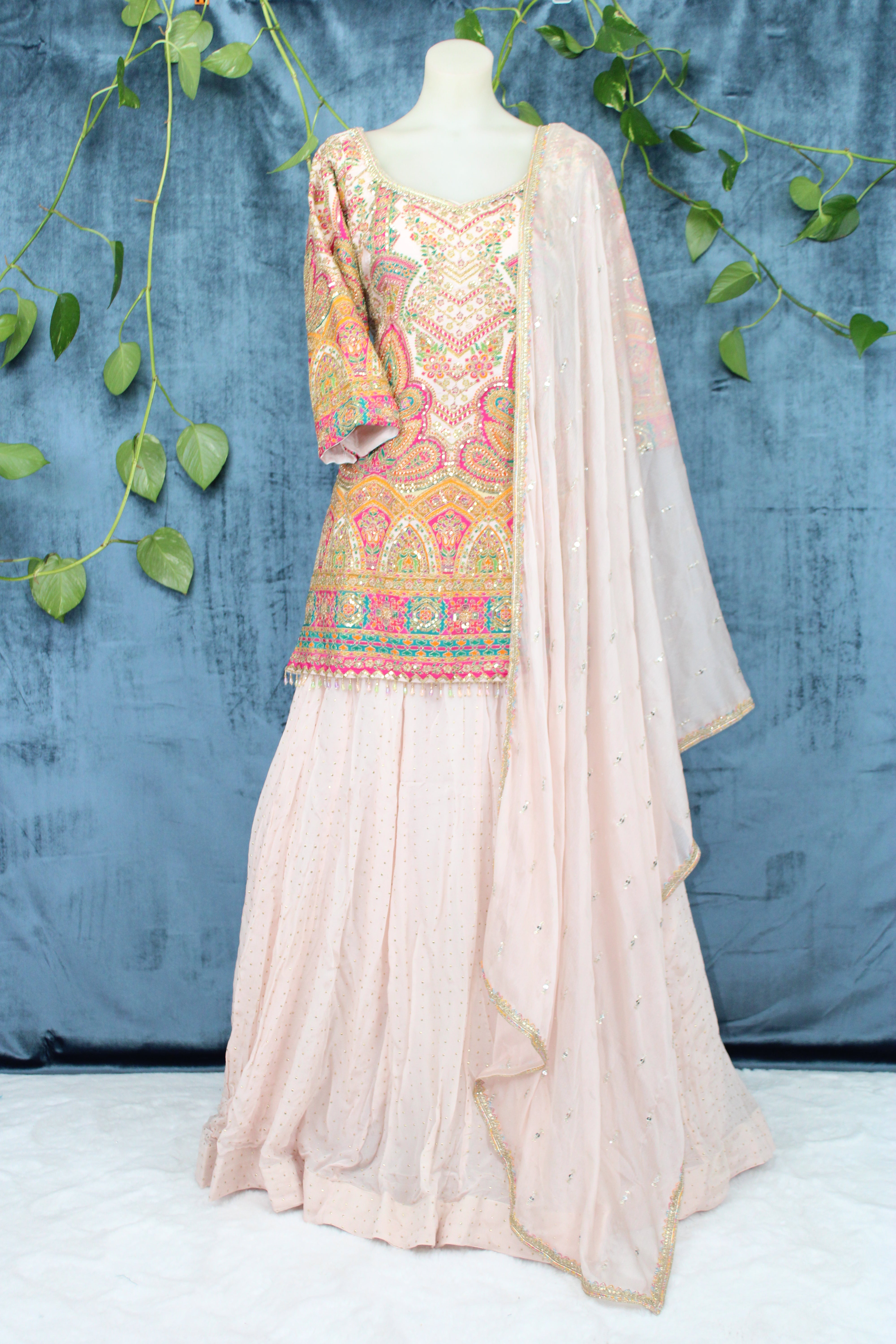 Noori - Chiffon Lehnga