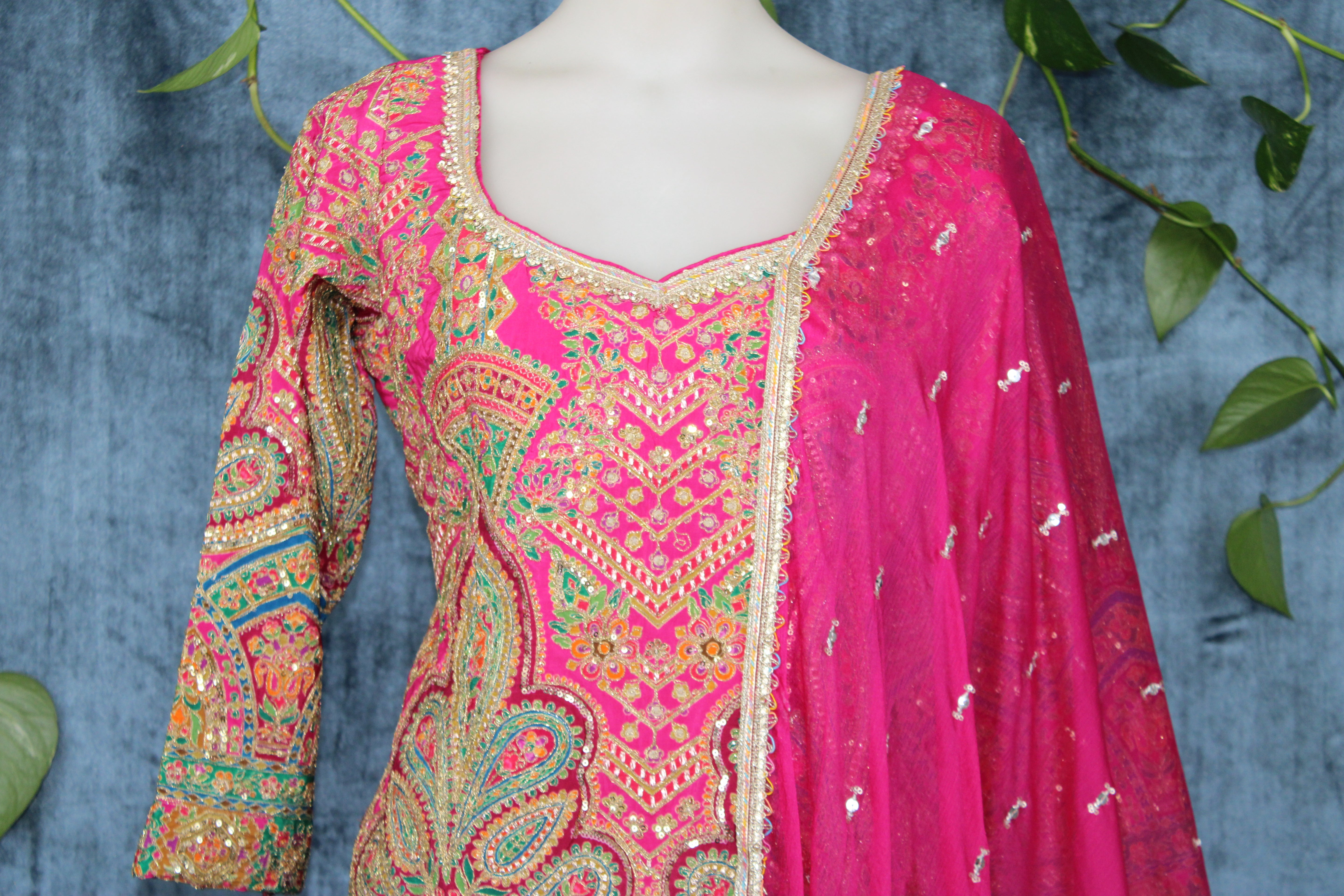 Noori - Chiffon Lehnga