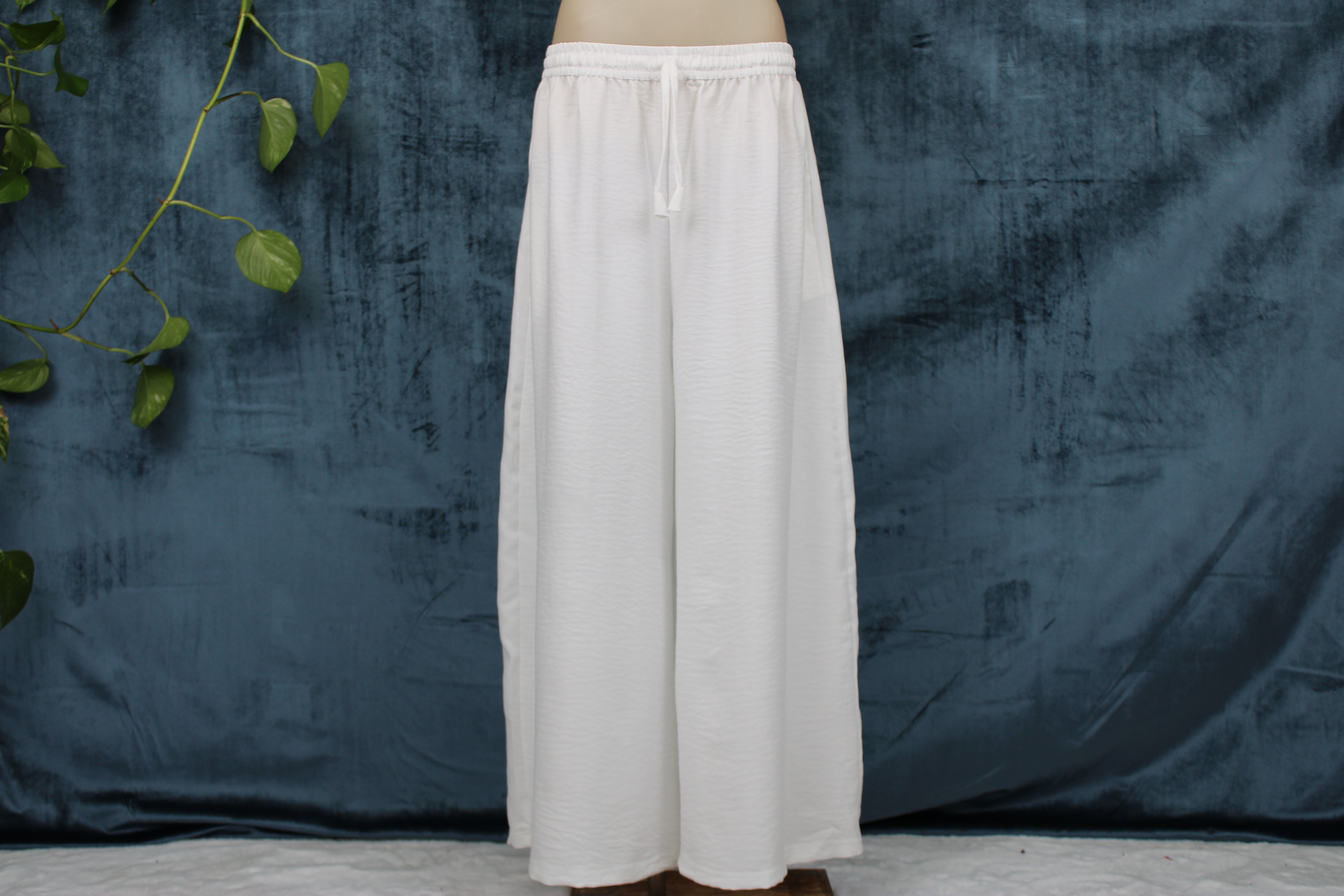 Rama - versatile Plain Palazzo