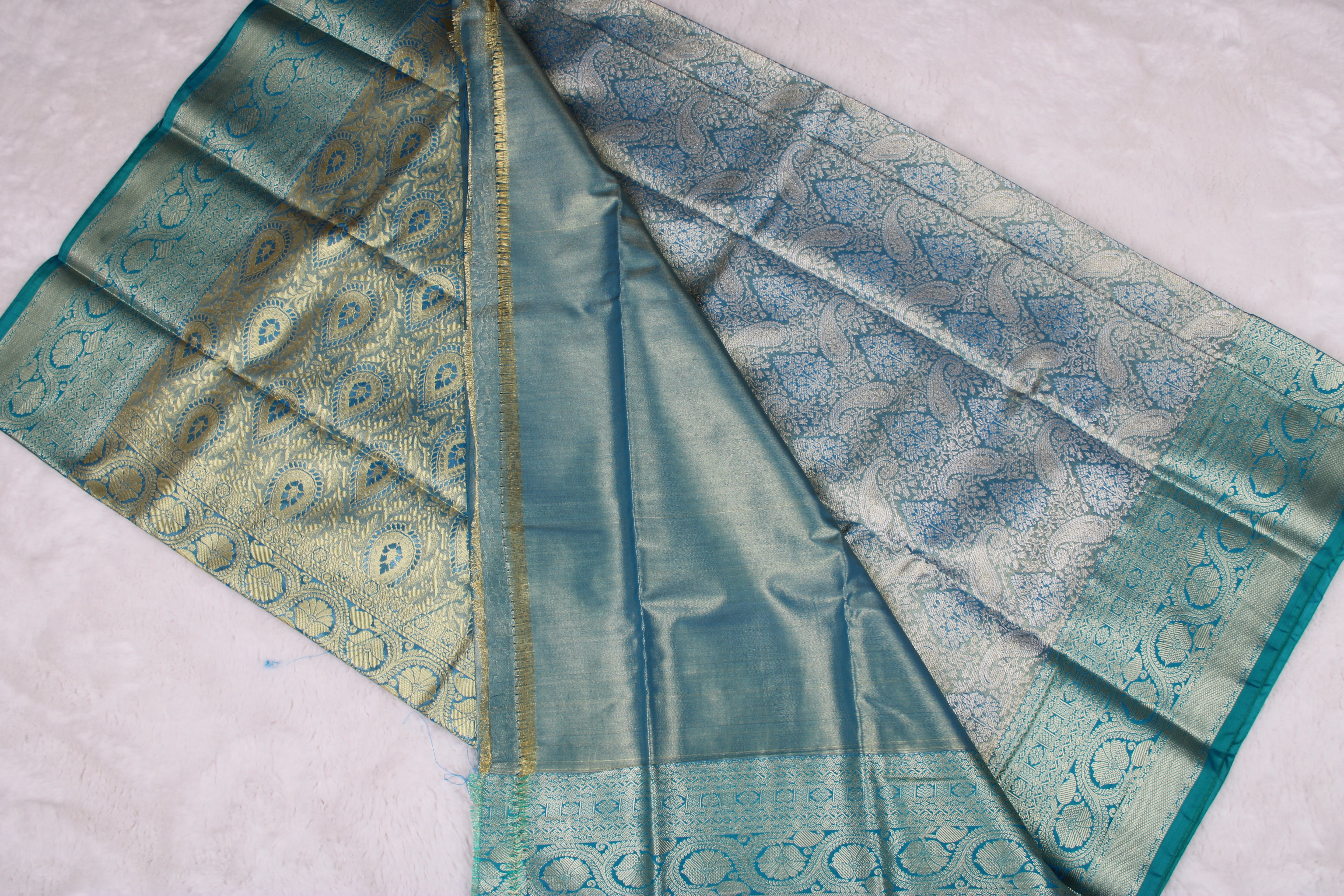 Shuchi - Kanchipuram Tissue Silk Saree.