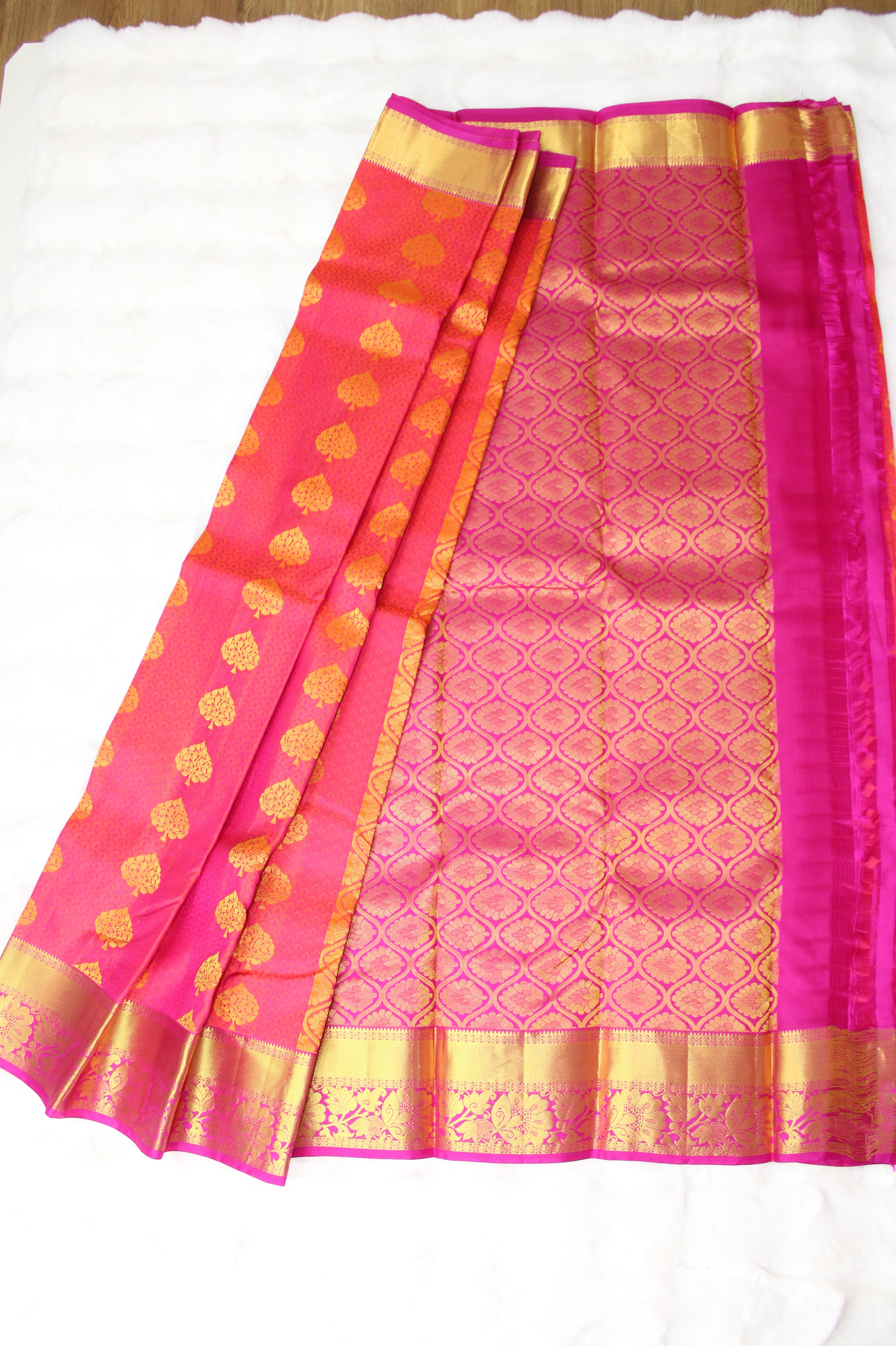 Smitha - Pure silk Kanchi pattu saree