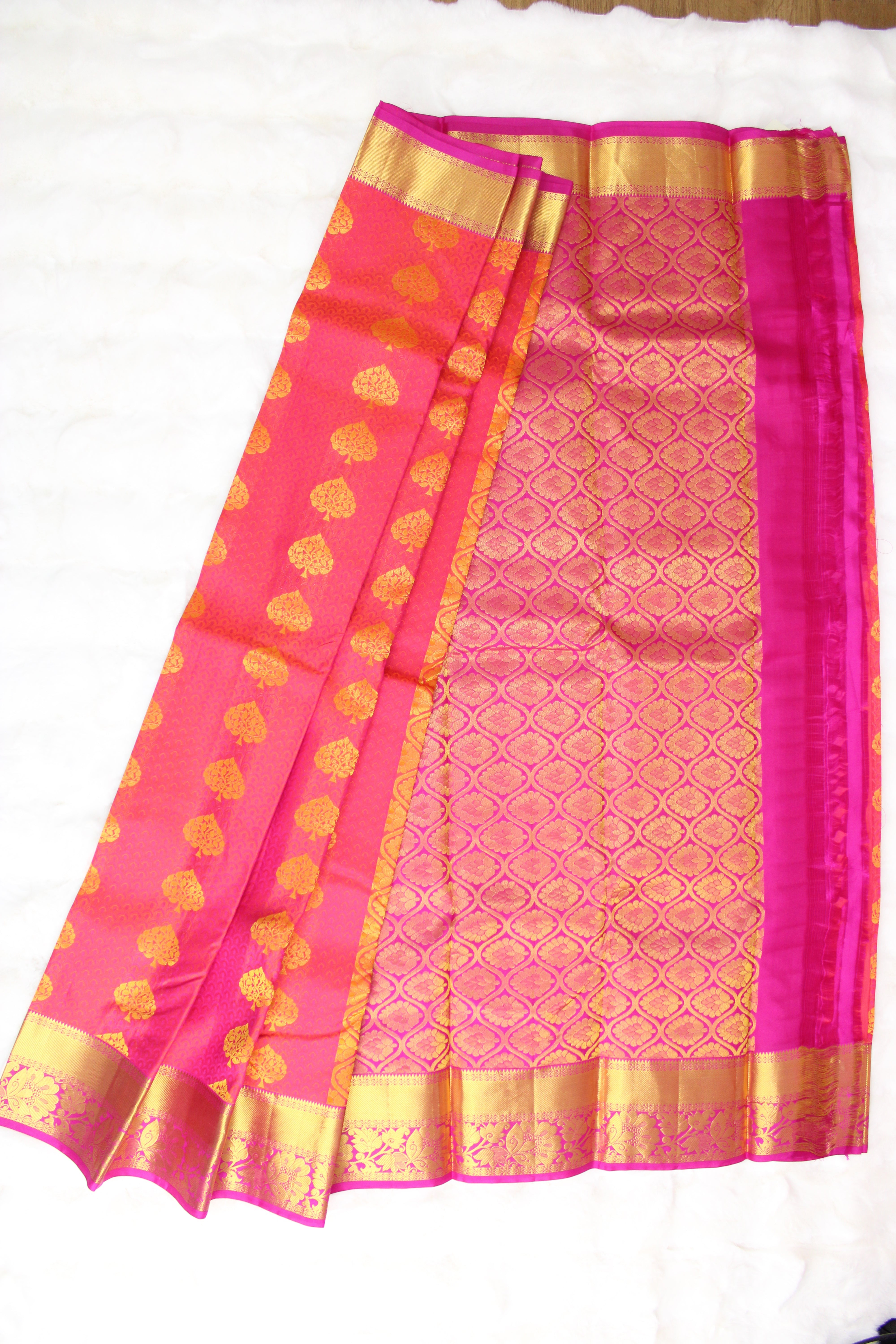 Smitha - Pure silk Kanchi pattu saree