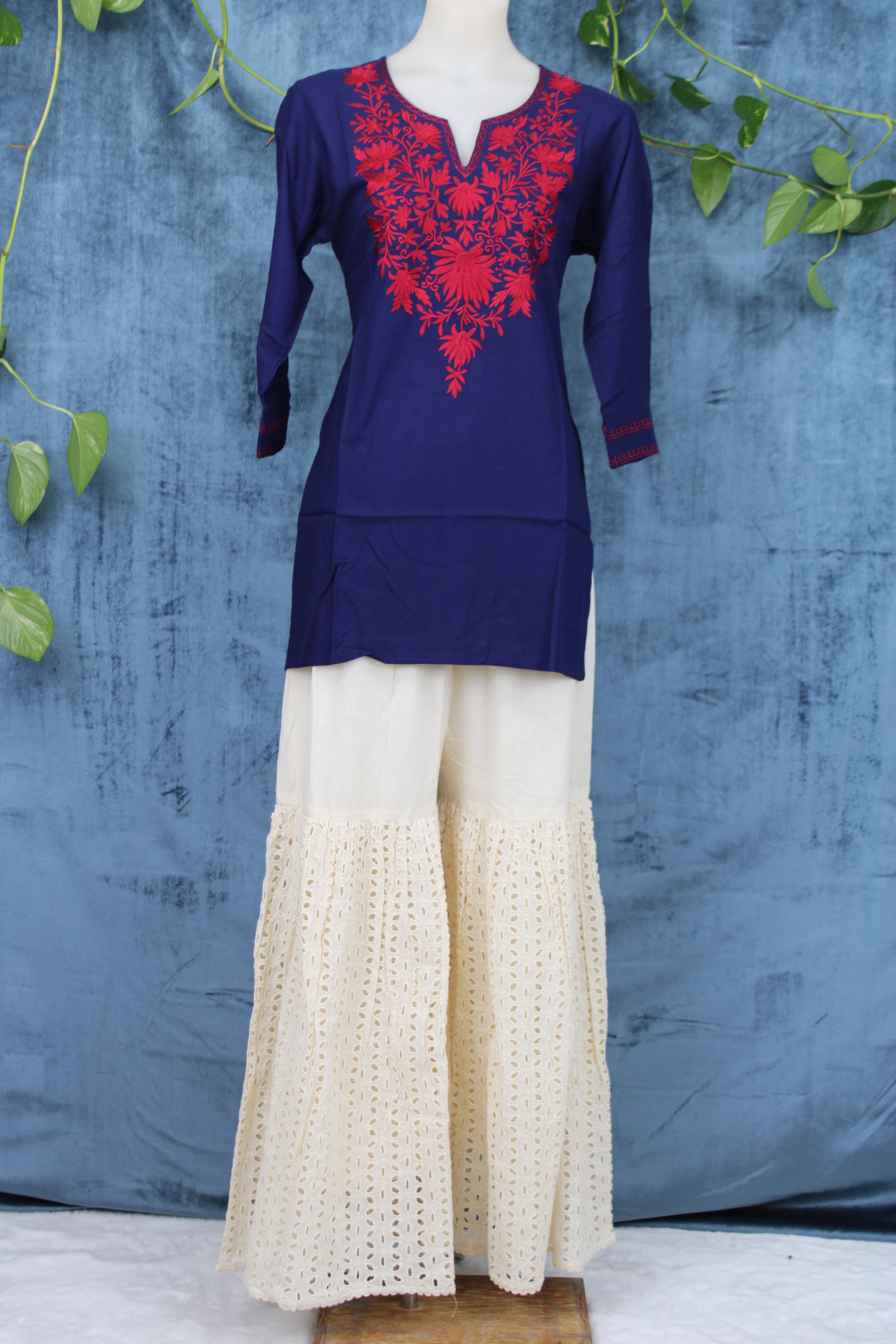 Tanvi - Cotton Kashmiri Yoke Embroidery Short Kurti