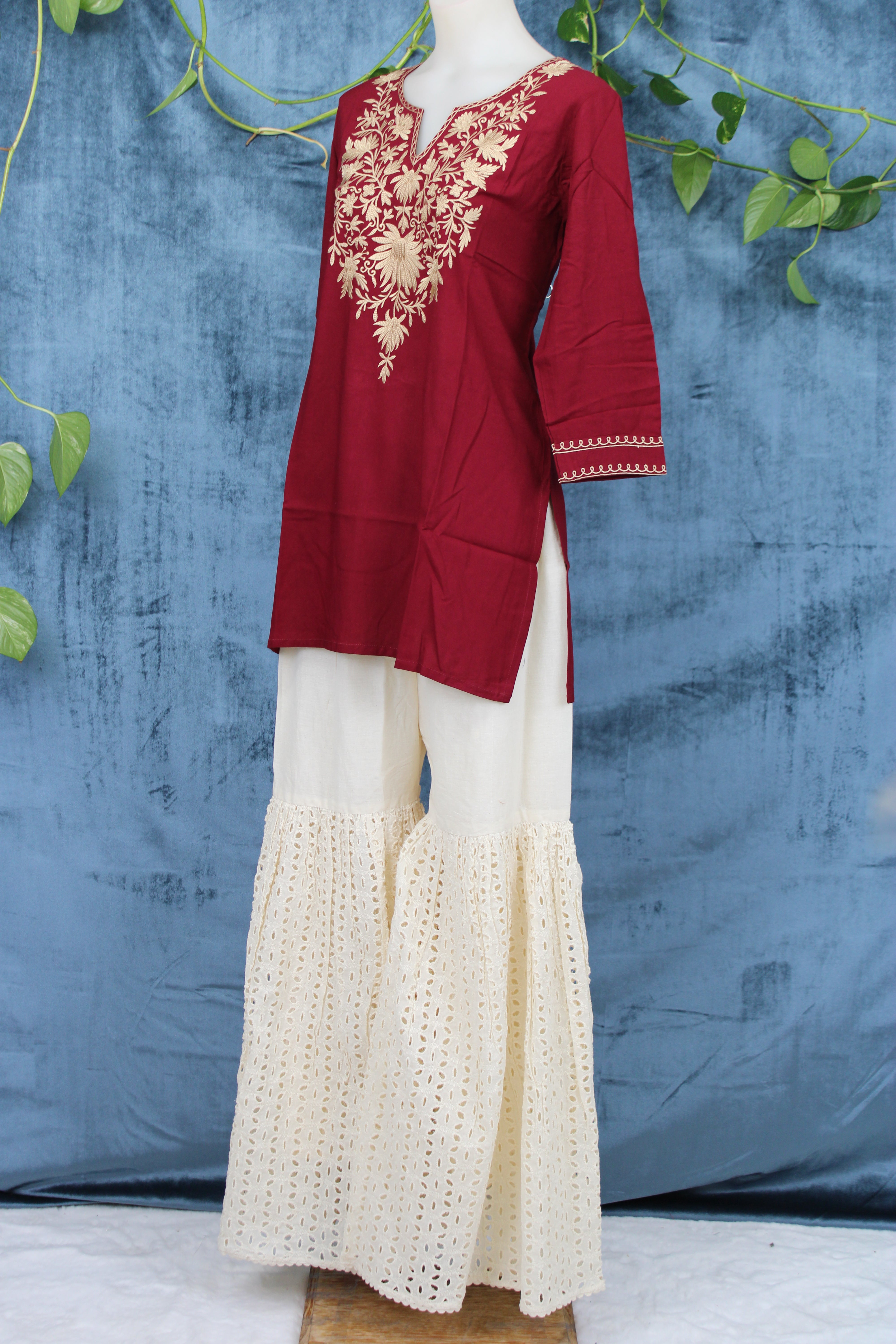 Tanvi - Cotton Kashmiri Yoke Embroidery Short Kurti
