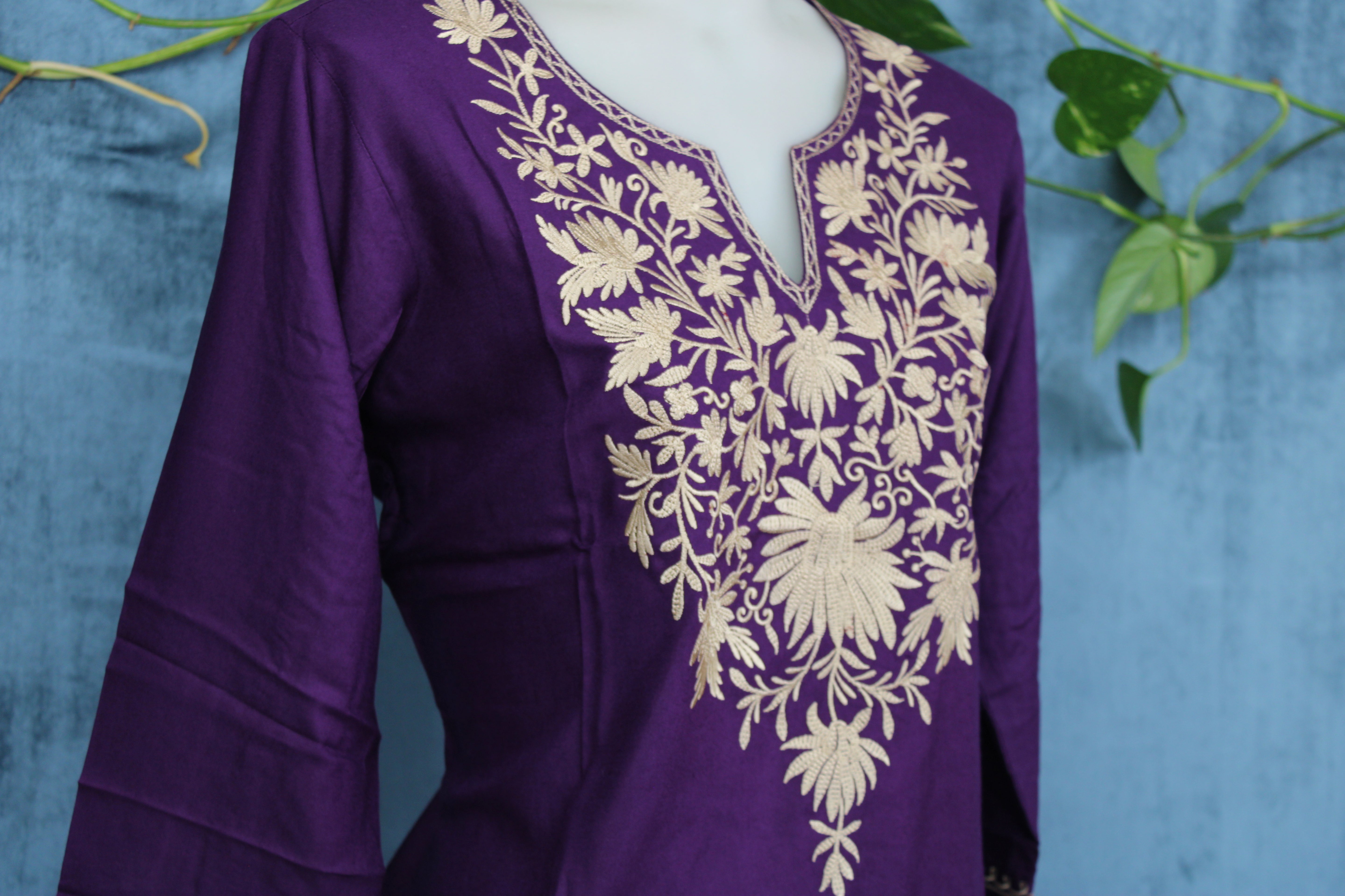 Tanvi - Cotton Kashmiri Yoke Embroidery Short Kurti