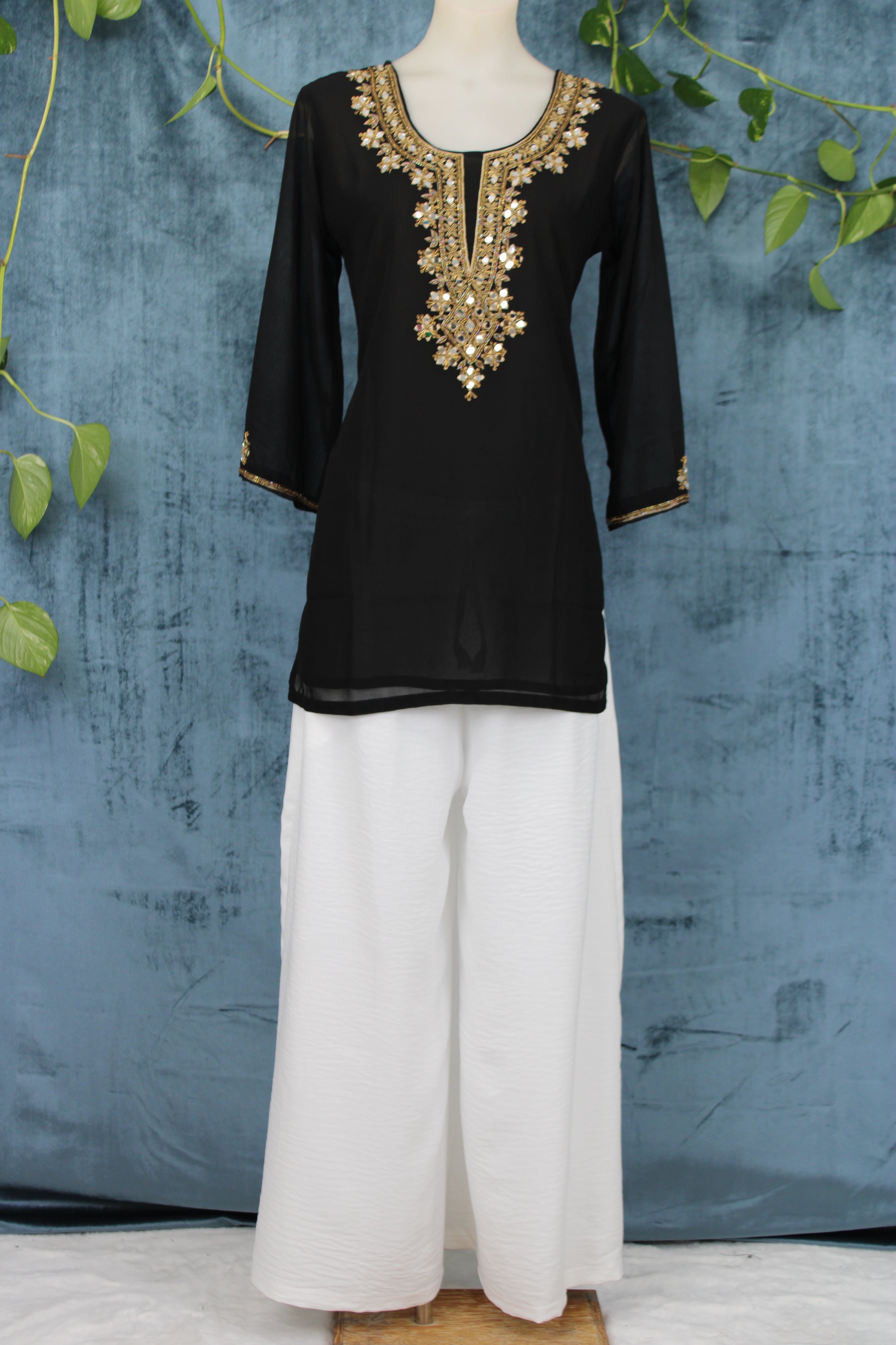 Tusli - Georgette Short Kurti