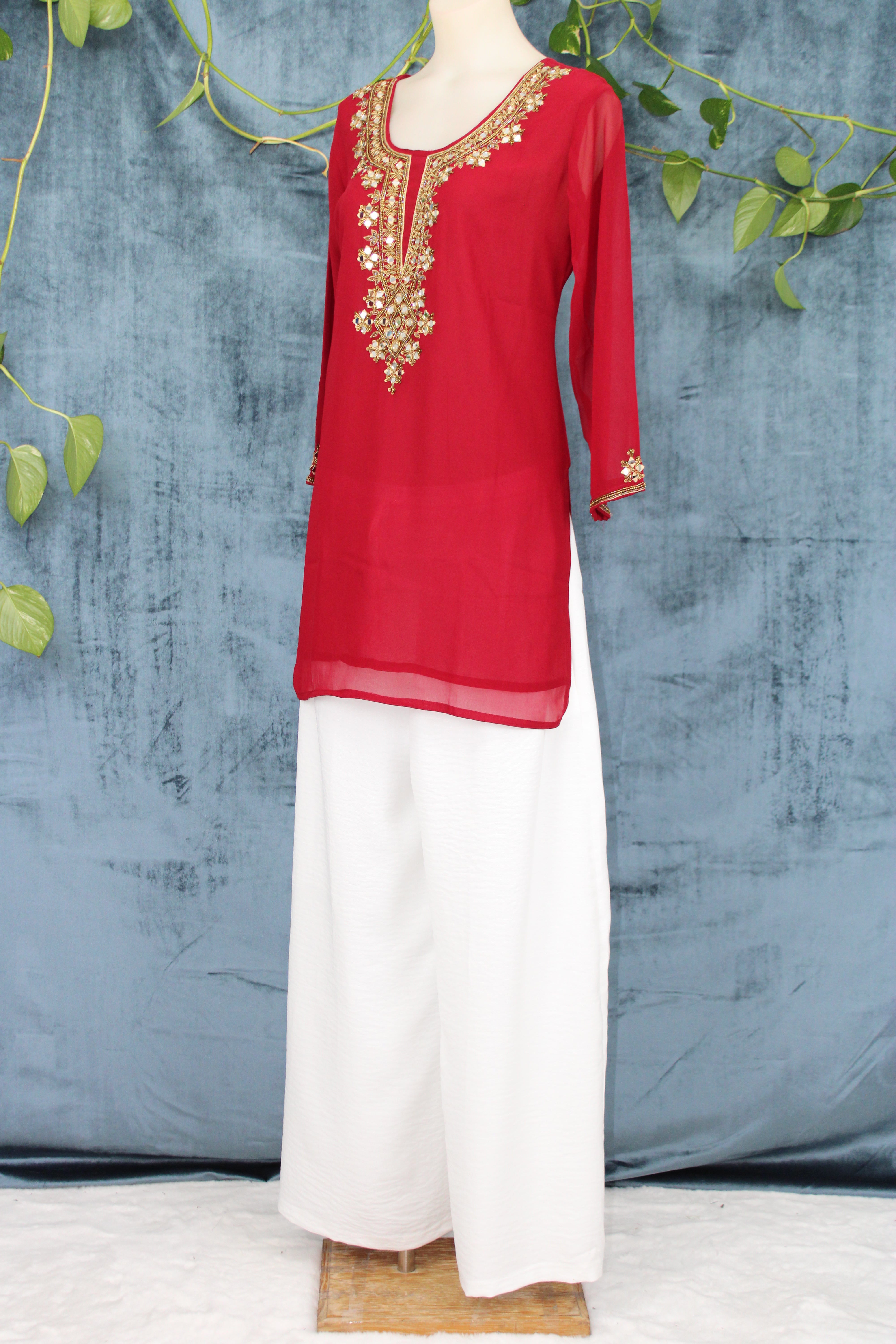 Tusli - Georgette Short Kurti