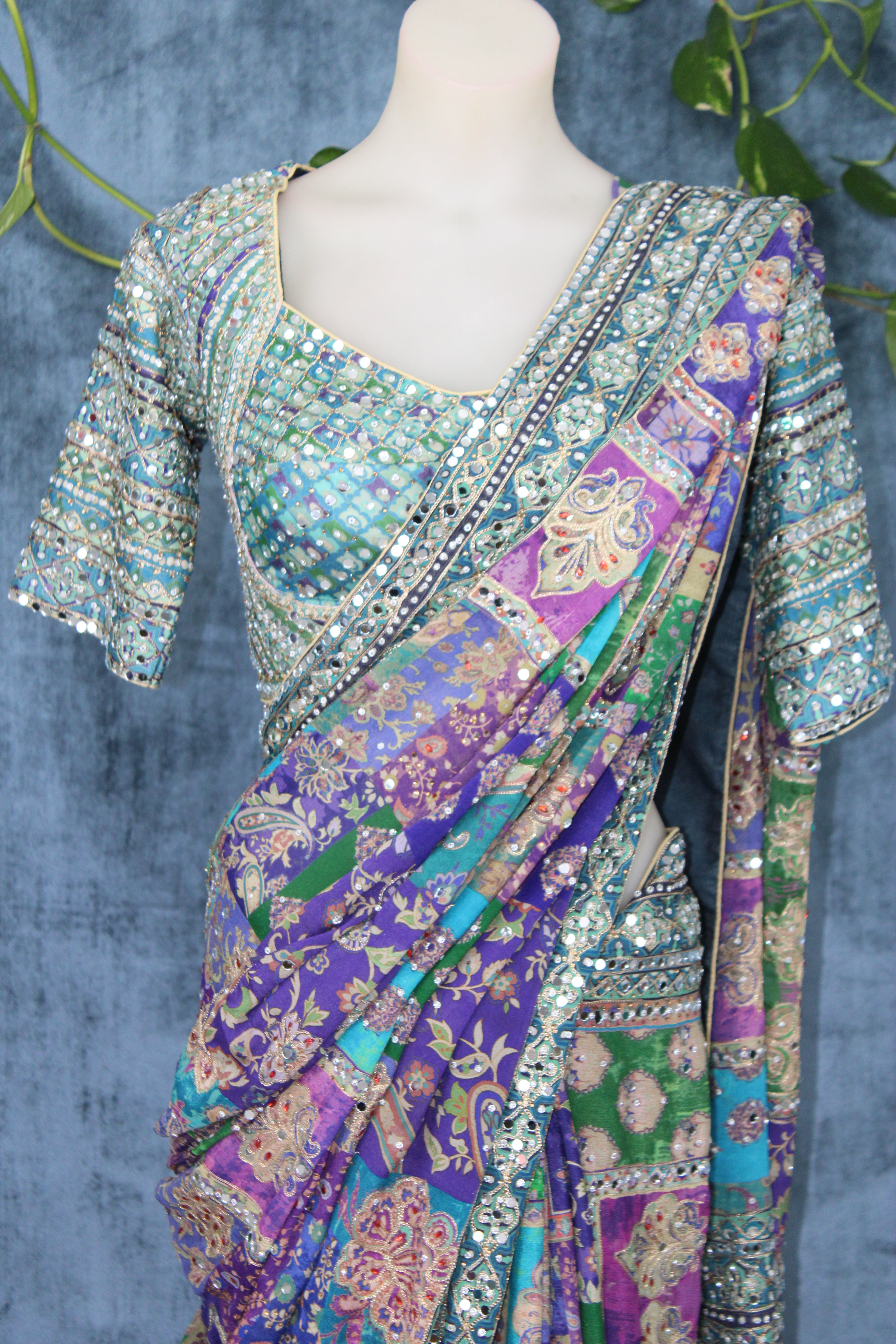 Urvashi - Chiffon Embroidery Saree