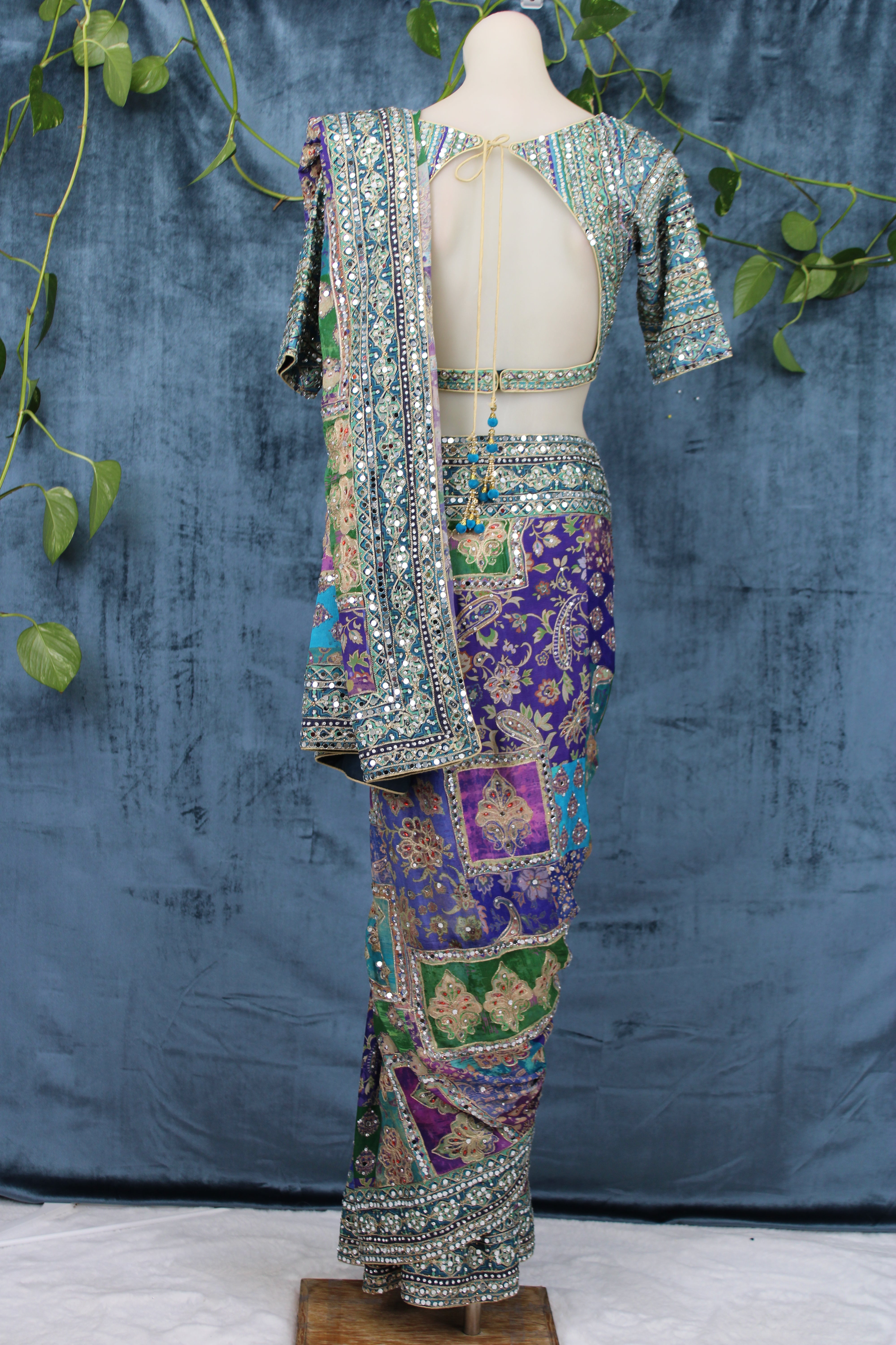 Urvashi - Chiffon Embroidery Saree