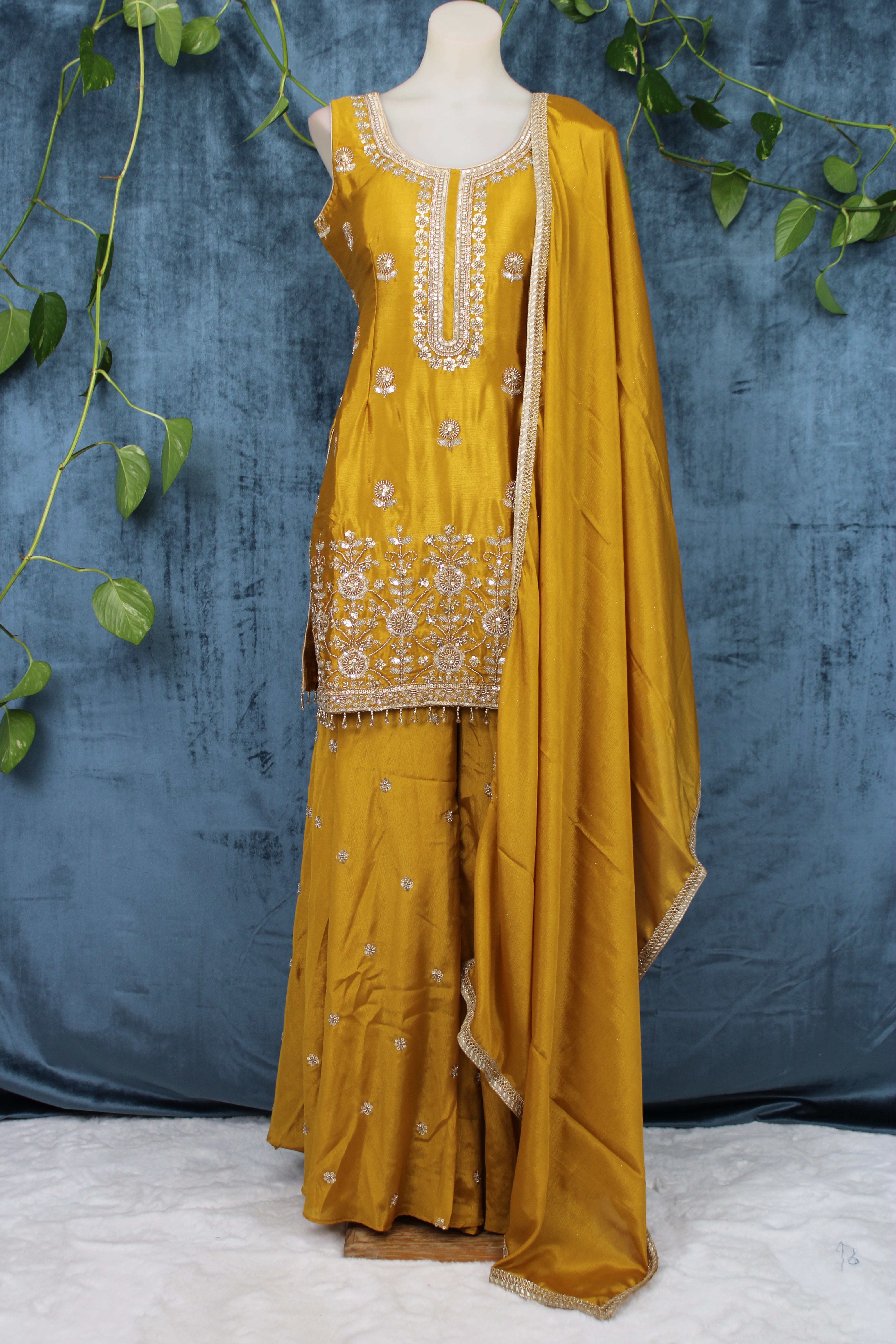 Zaina - Chinnon Palazzo Set